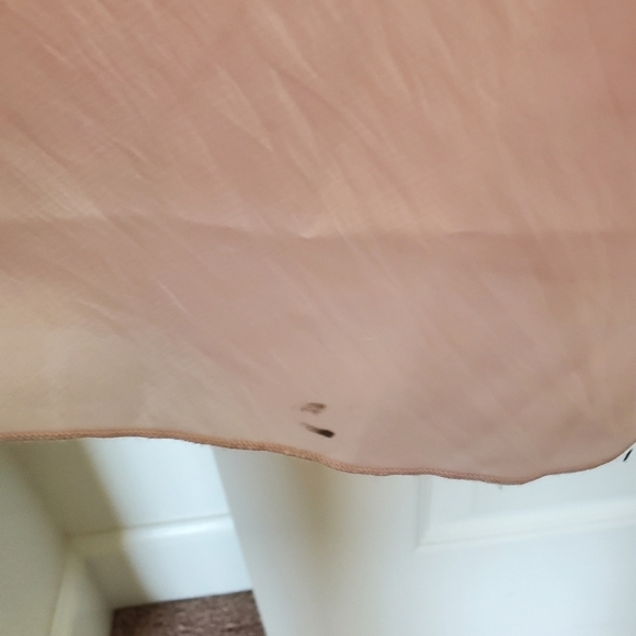 Tony Bowls Paris Pink Beaded Evening Gown, Size 4 - Picture 10 of 12